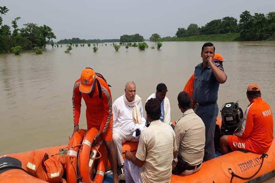 People Evacuated From Flood Prone Areas In Uttar Pradesh Asia