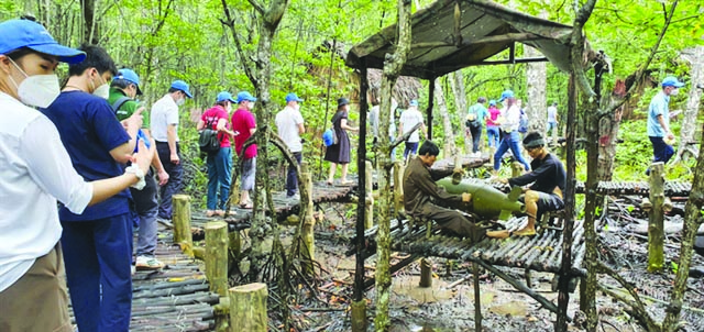 Distrik Cần Gìo menyambut kembali wisatawan setelah berbulan-bulan menerapkan jarak sosial.  Foto nld.com.vn