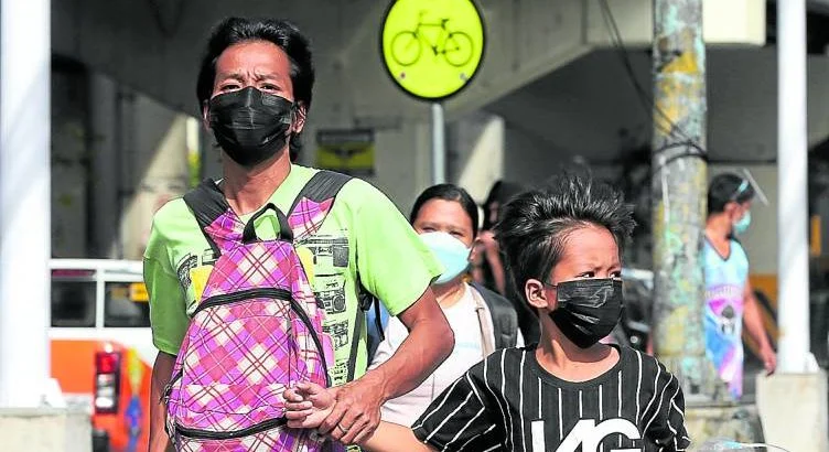 Dropping face mask mandate unlikely as Philippines eyes shift to &lsquo;new normal&rsquo;