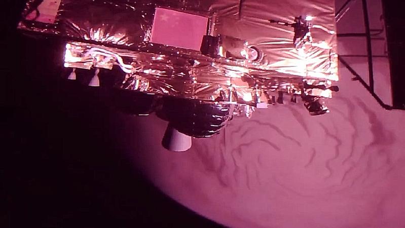 Tianwen 1 probe sends selfie video to mark Winter Games - Asia News