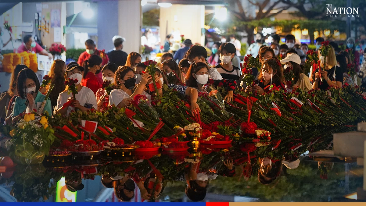 Seeking a Valentine's soulmate at Bangkok's Shrine to Love b5