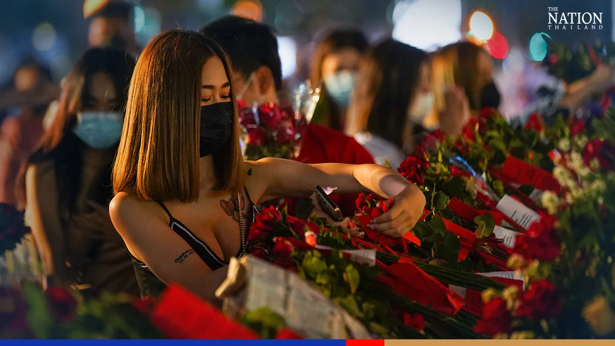 Seeking a Valentine's soulmate at Bangkok's Shrine to Love b6