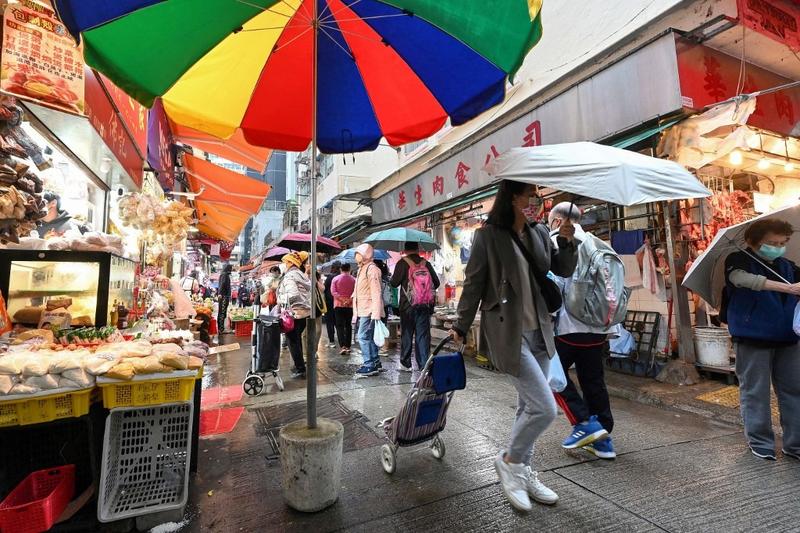 Pelonggaran aturan Covid-19 di Hong Kong memberikan peta jalan bagi dunia usaha menuju keadaan normal