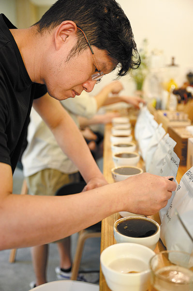 Traditional Chinese medicine meets coffee and ice cream in Guangzhou