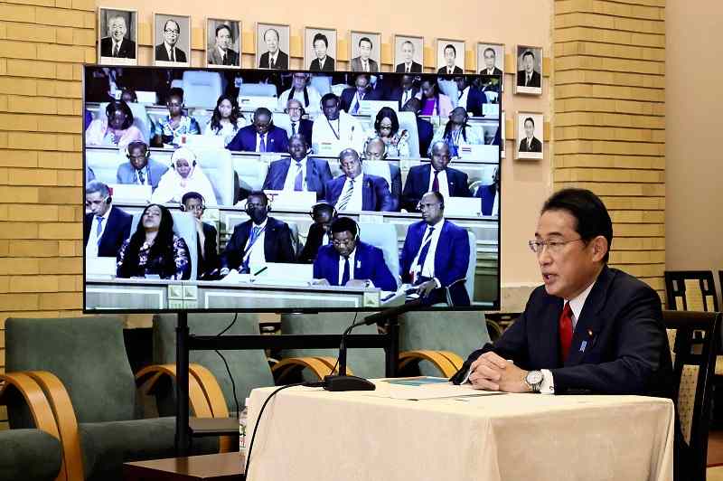 Masyarakat Afrika memandang bantuan seperti Tiongkok memberikan pengaruh positif, sementara upaya Jepang hanya memberikan sedikit kesan