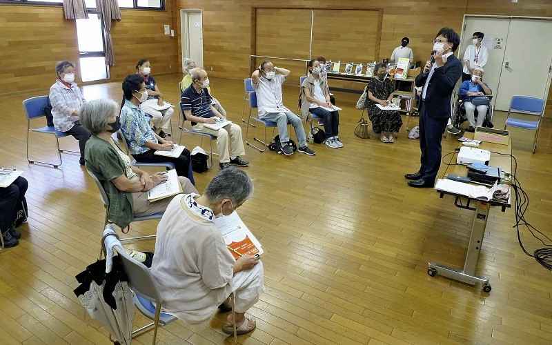 Japan works to help people with dementia pursue active lives - Asia ...