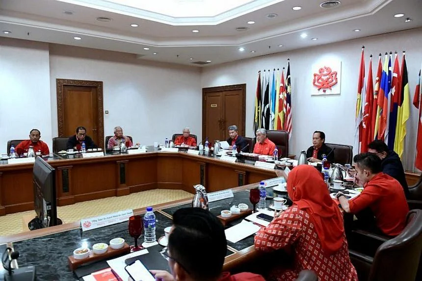 Perjanjian pemilu Umno-PAS sudah ditutup, tinggal menunggu waktu berminggu-minggu untuk melakukan pemungutan suara di Malaysia