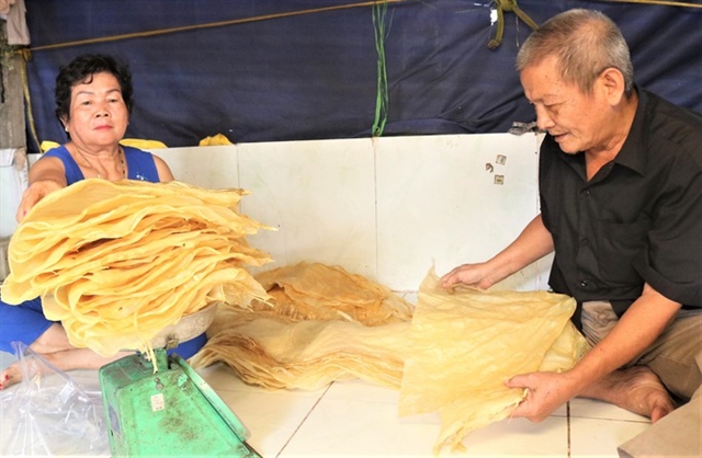 Produksi kulit tahu memastikan kehidupan yang stabil di desa Vinh Long