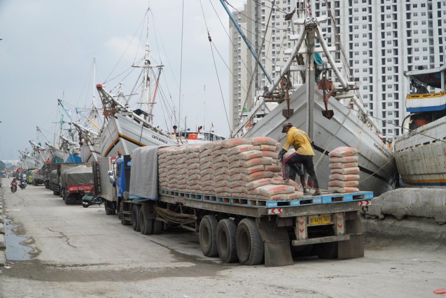 Prospek jangka panjang sektor logistik Indonesia