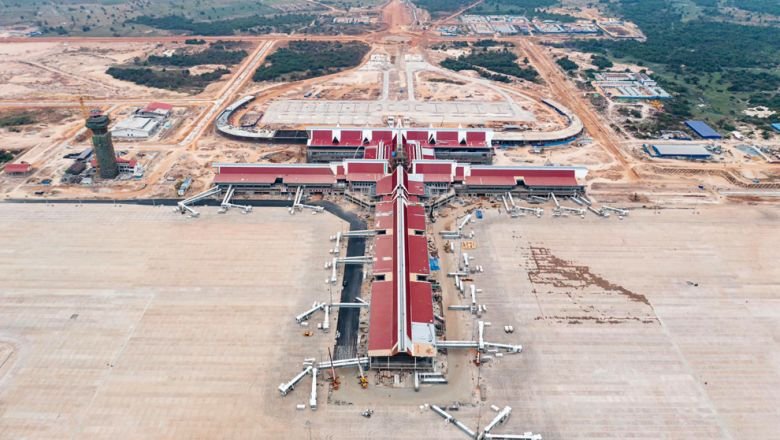 Bandara Siem Reap ditutup setelah yang baru dibuka