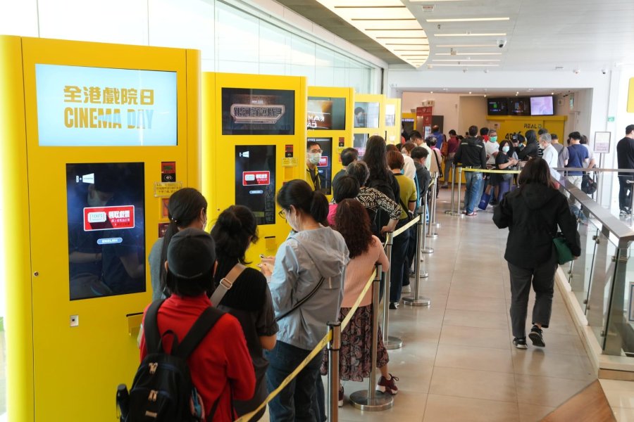 Moviegoers line up as sales for Hong Kong s Cinema Day begin