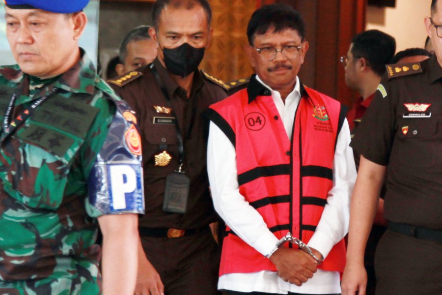 Menteri Komunikasi Indonesia ditangkap dalam kasus korupsi