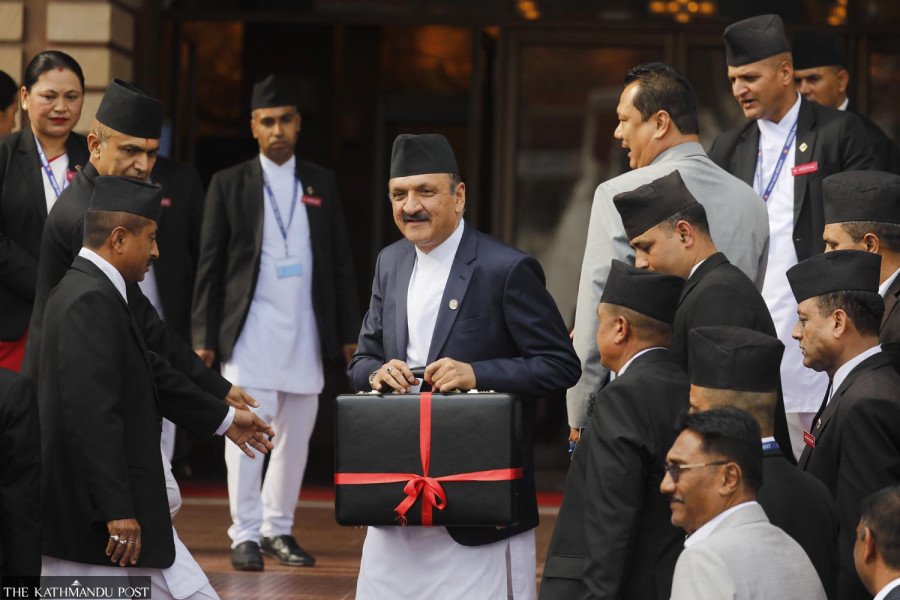 Anggaran Nepal menaikkan pajak barang mewah atas barang mewah, jasa