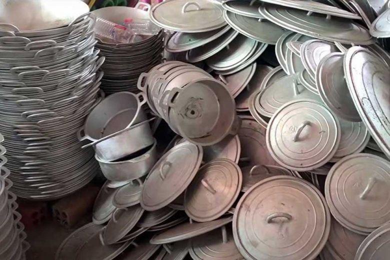 Biasa menjadi luar biasa di tangan pengrajin Khmer