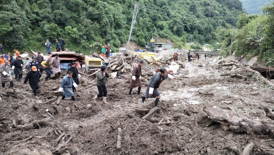Seruan mendesak untuk ketangguhan dan kesiapsiagaan karena perubahan iklim memengaruhi Bhutan