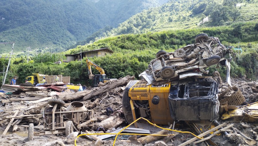 Seruan mendesak untuk ketangguhan dan kesiapsiagaan karena perubahan iklim memengaruhi Bhutan