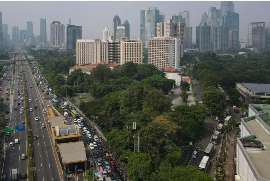 Petugas tewas, 3 lainnya terluka dalam upaya melarikan diri yang mematikan oleh tersangka teror Uzbekistan di Jakarta