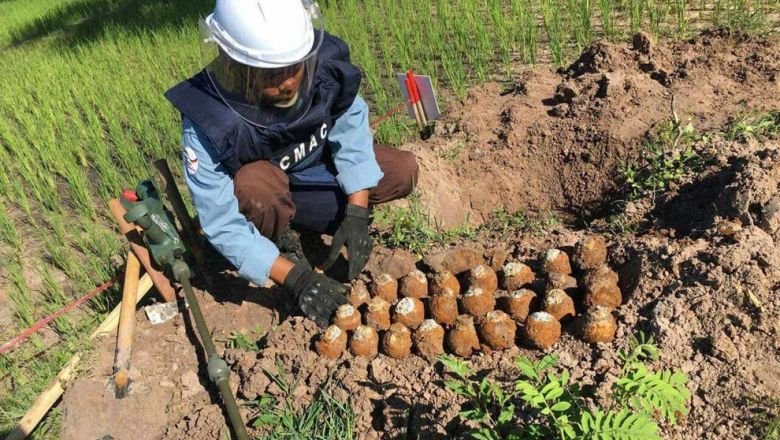 Kamboja ikut mengecam pasokan bom curah AS ke Ukraina