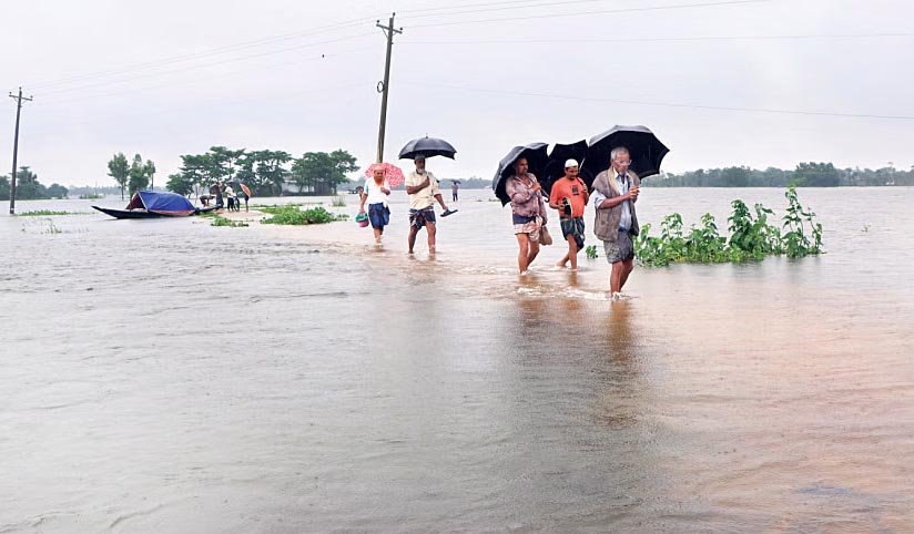 Risiko banjir meningkat di Bangladesh bagian utara, dan situasi di timur laut cenderung memburuk