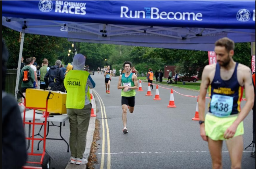 Soh Rui Yong memecahkan rekor Singapura dalam lomba jalan raya 5 km