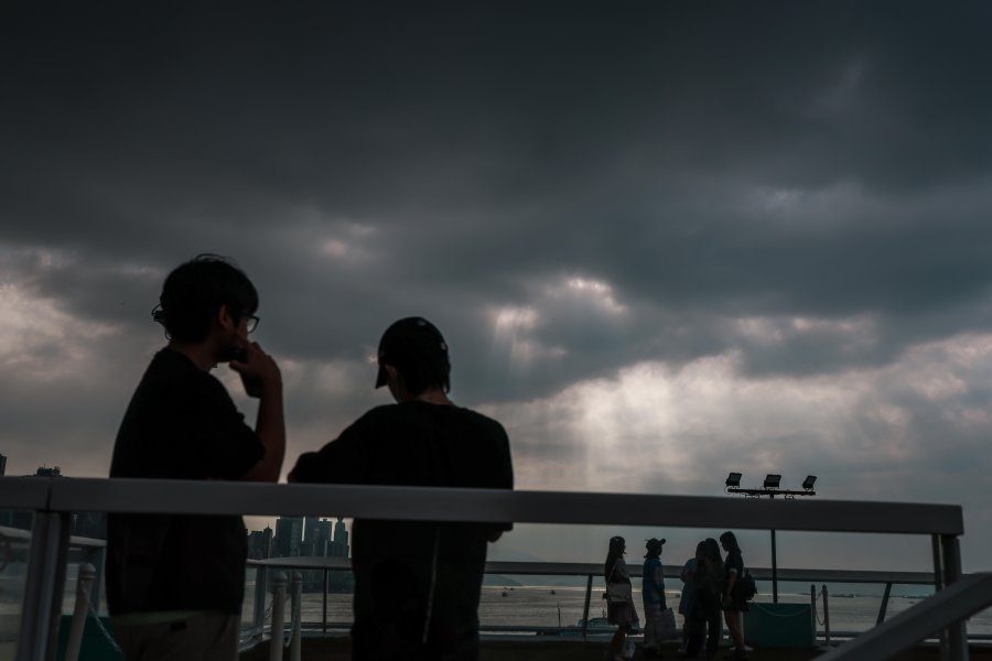 Observatory to raise T3 signal as super typhoon approaches Hong Kong ...