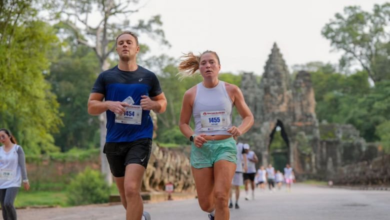 Marathon kembali ke Angkor untuk acara ke-8