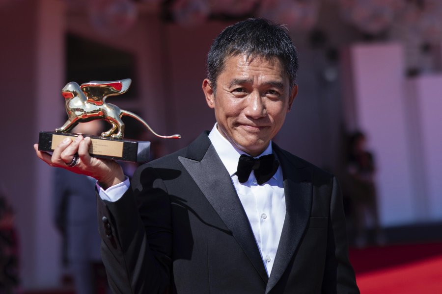 Tony Leung meraih penghargaan film ‘Golden Lion’ yang pertama