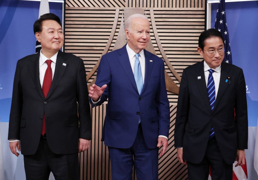 South Korea Hopes To Host 3-way Summit With US, Japan: Yoon's Office ...