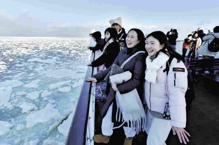 Hokkaido: Sightseeing Icebreaker ‘Aurora’ begins operation: cruise to ...