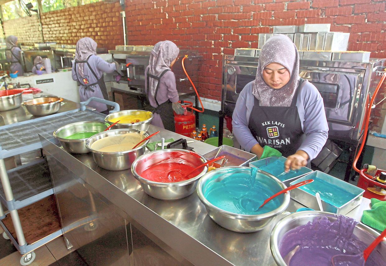 Experience Sarawak's vibrant gastronomical scene