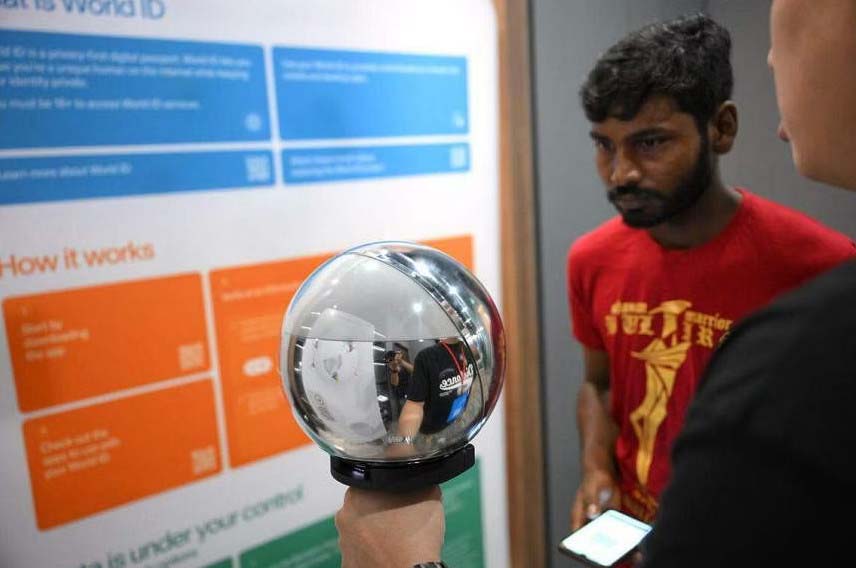 Queues spotted in Singapore as people get their eyes scanned for cryptocurrency