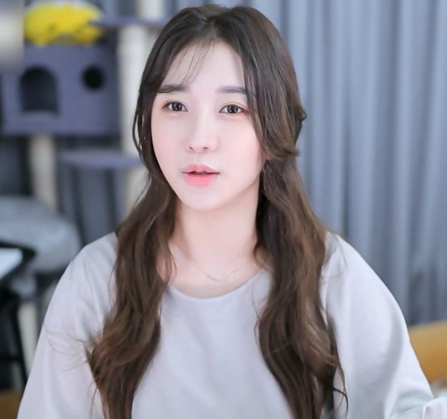 Dark side of AfreecaTV, livestreamers in South Korea
