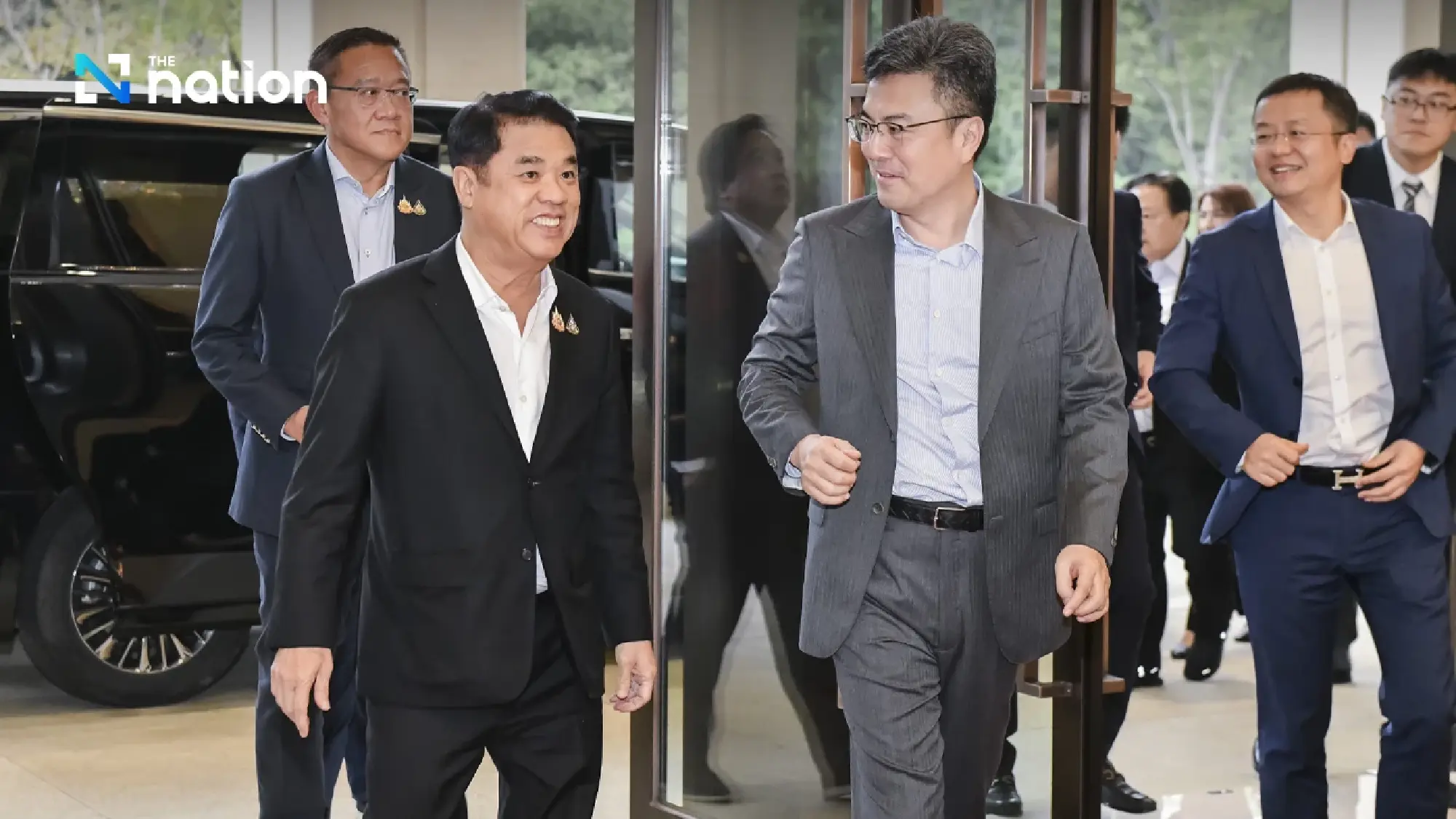 Thai transport minister ready to consider AI and tech adoption to tackle traffic, disasters