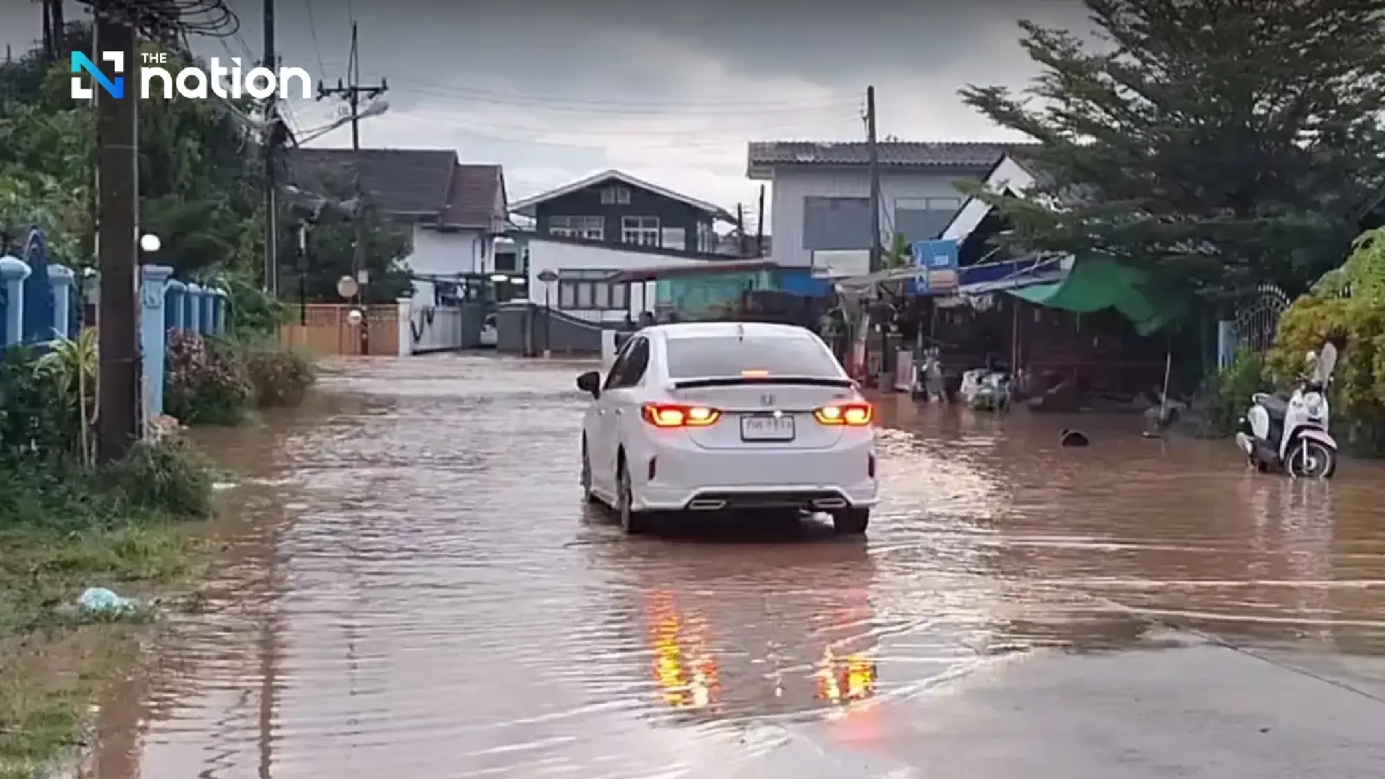 Thailand’s Phayao province inundated as heavy rains cause flash floods