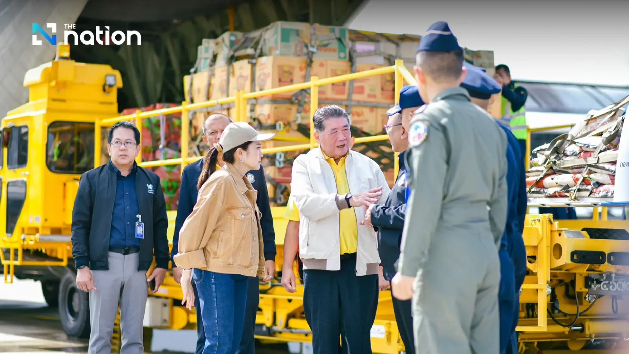 Thai PM asks commerce minister to control prices in flooded provinces