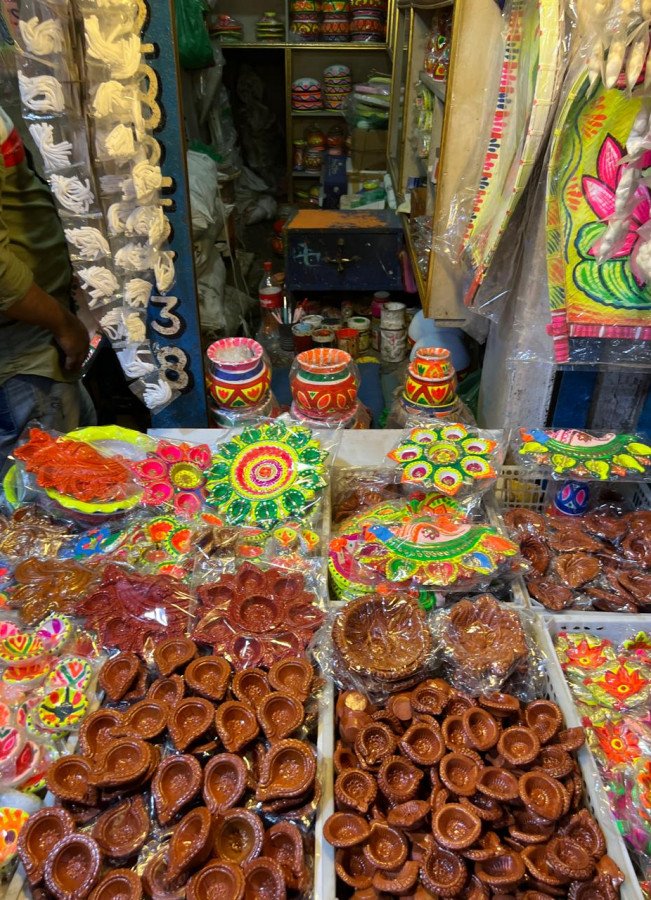 Shankhari Bazar: The street that transforms for Durga Puja
