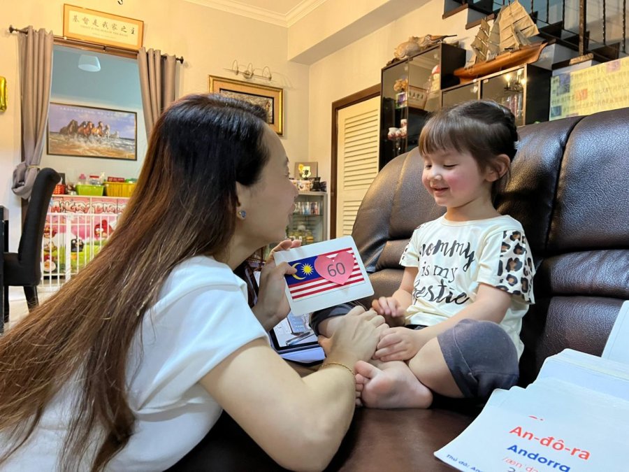 Preschooler names 47 dialling codes in 60 secs, sets new Malaysia record