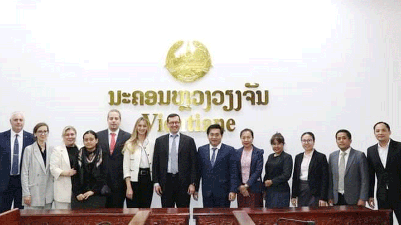 Vientiane Invites Moscow to Enhance Tourism, Investment and Scholarships