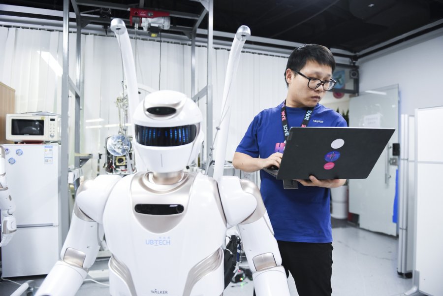 Humanoid robots development thriving in Guangdong-Hong Kong-Macao Greater Bay Area