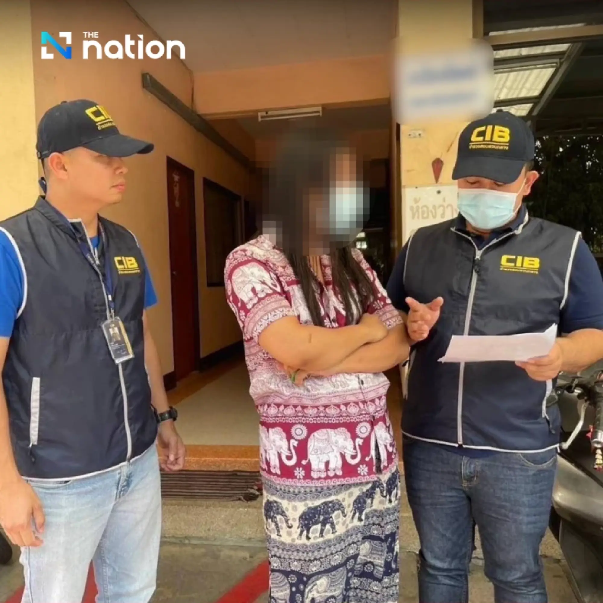 4 foreigners, 3 Thais arrested for making sex videos