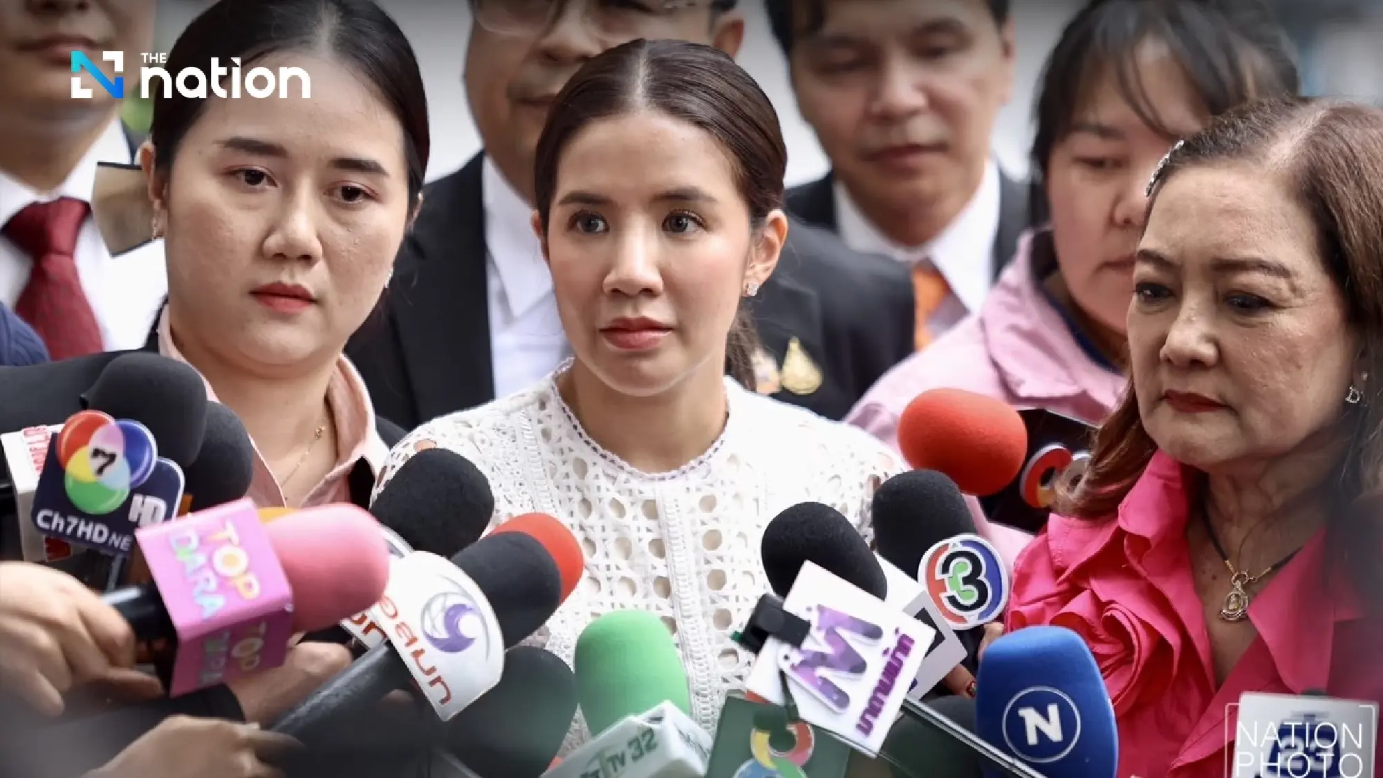 Bangkok Criminal Court acquits 3 celebrities in high-profile Forex-3D case