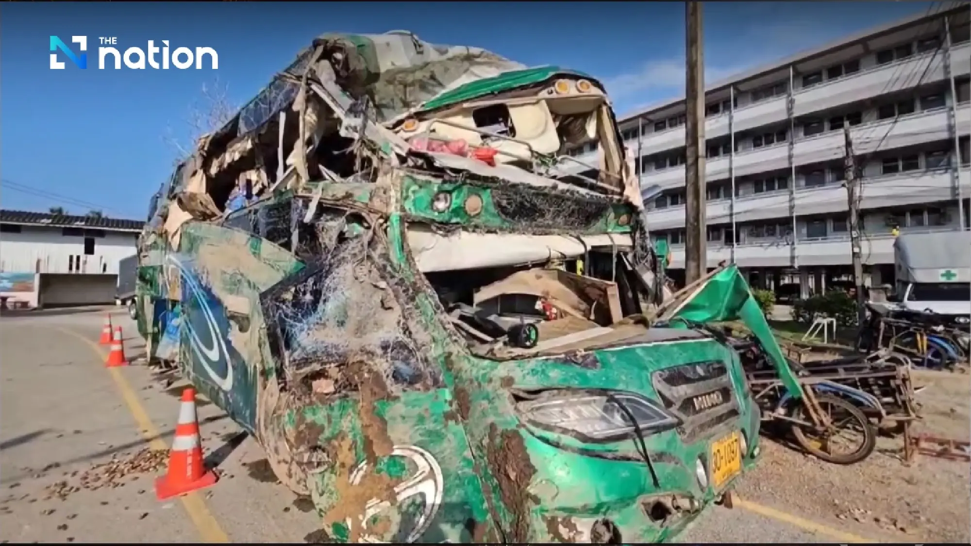 Tour bus crash in Thailand’s Surat Thani leaves 5 dead, 30 injured