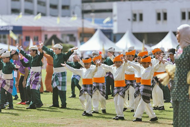Brunei’s 41st National Day grand assembly showcased unity, patriotic spirit