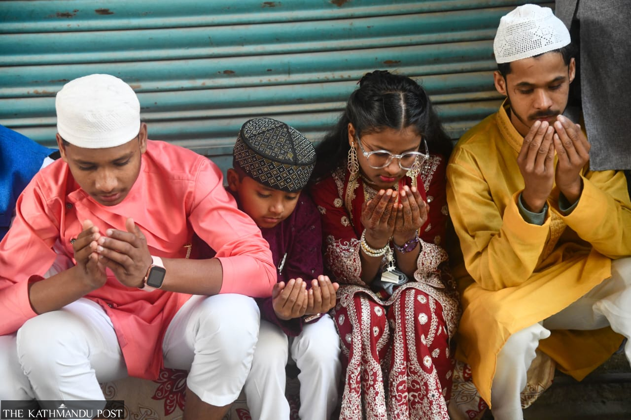 Devotees gathered at mosques and Eidgahs early in the morning, performing communal prayers and exchanging greetings. PHOTOS: THE KATHMANDU POST