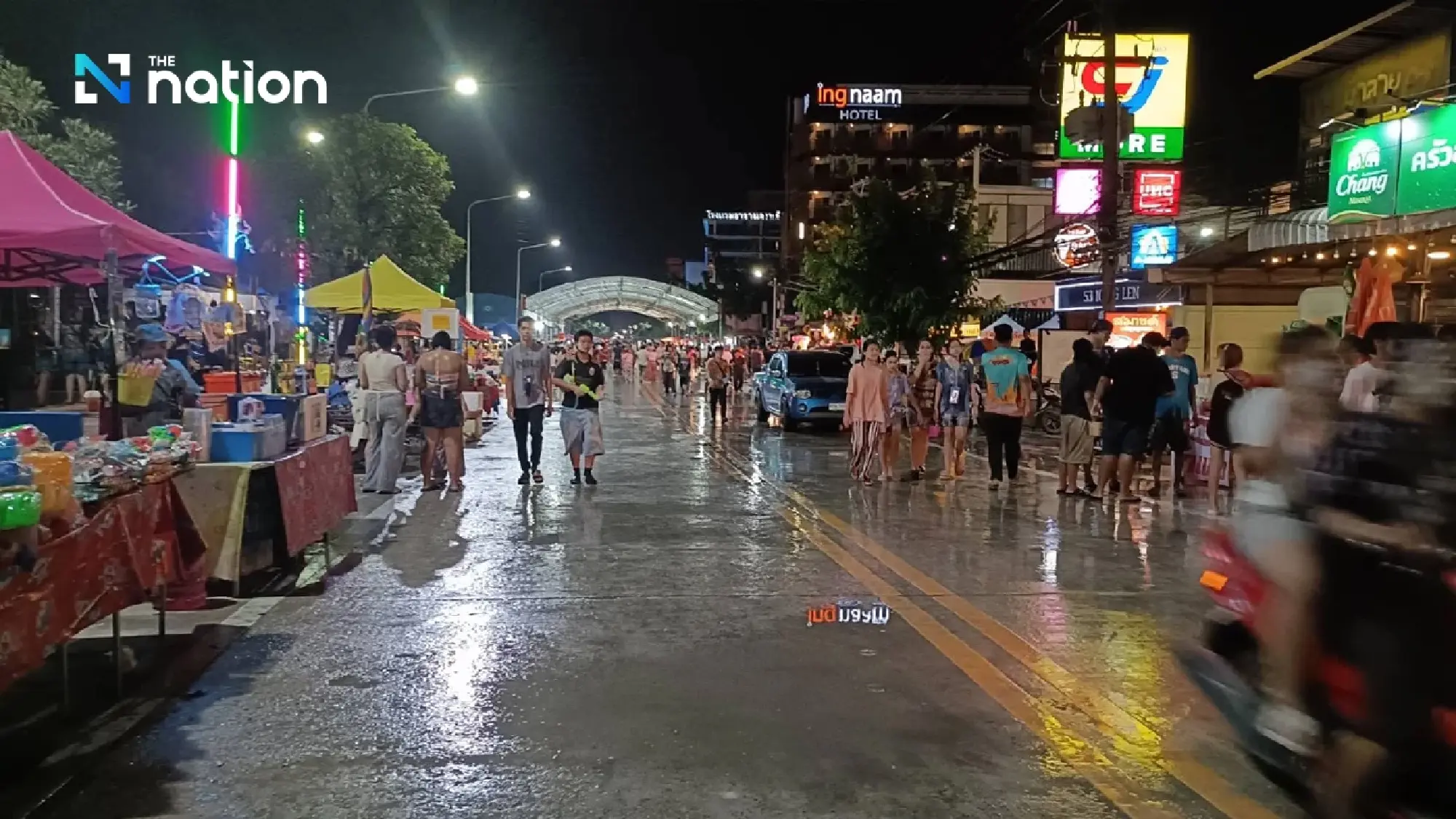 Social media uproar over boys disrespecting statue of revered monk in Thailand