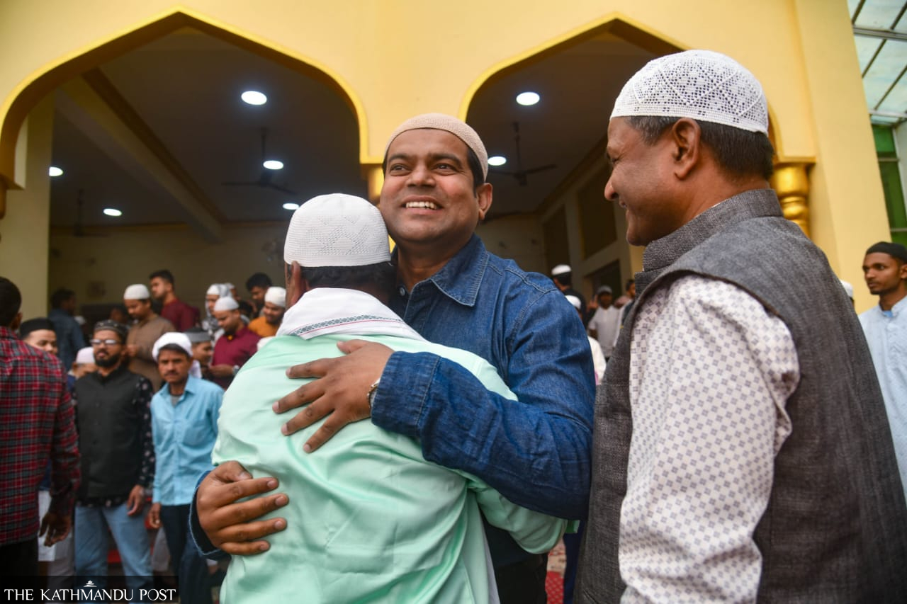 Devotees gathered at mosques and Eidgahs early in the morning, performing communal prayers and exchanging greetings. PHOTOS: THE KATHMANDU POST