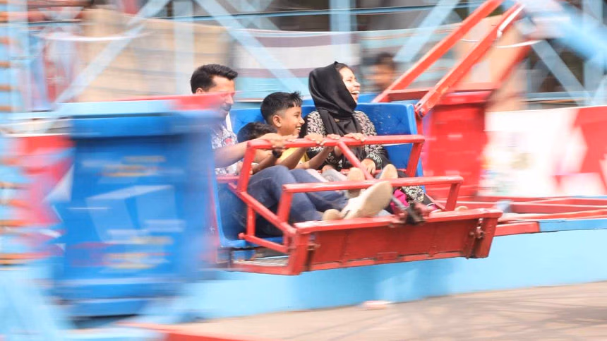 In Photos: Dhaka turns festive amid Eid holidays