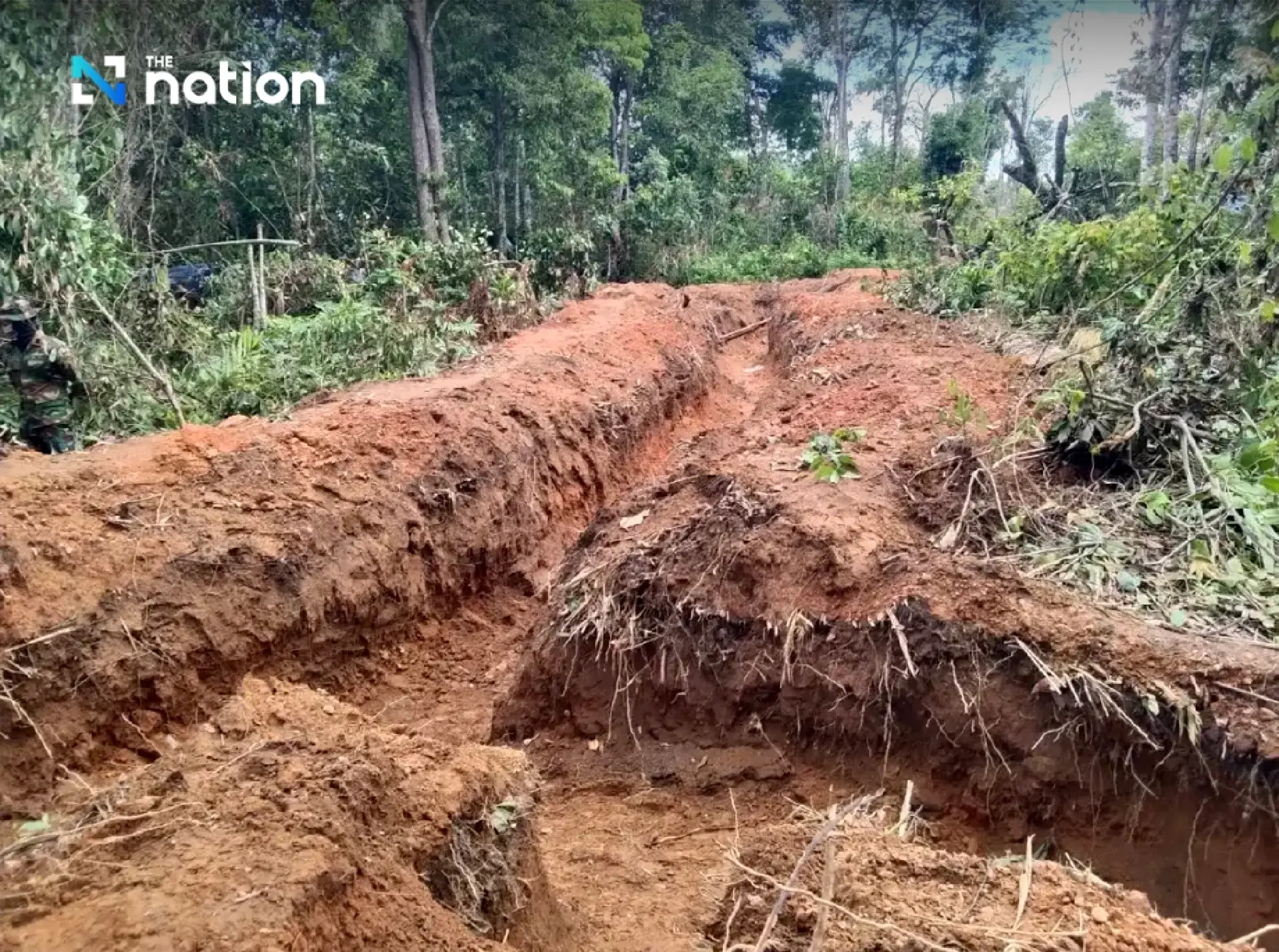 Thai, Cambodian troops hold talks over border patrol dispute