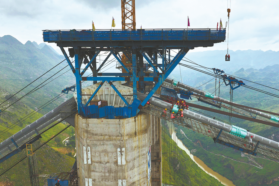 See the labour behind the world's tallest bridge in China’s Guizhou