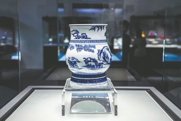 Ceramic works echo Chinese emperor's aesthetics